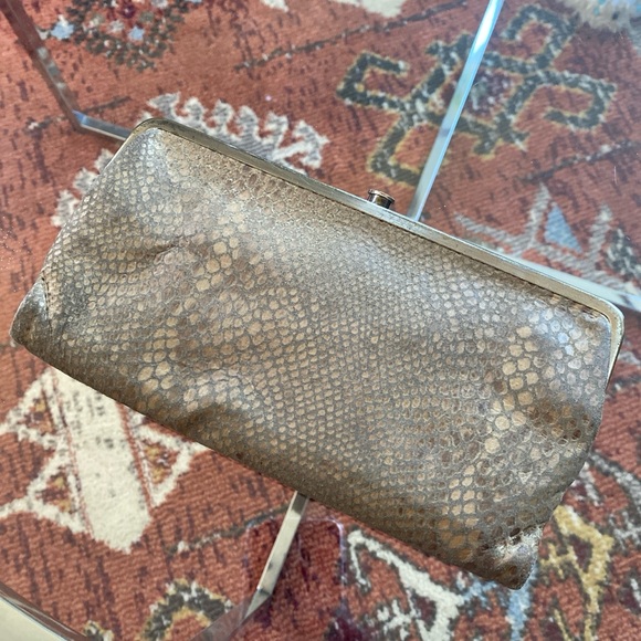 HOBO Snakeskin Clutch - Picture 1 of 6